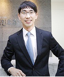 director Gyeongwon Park
